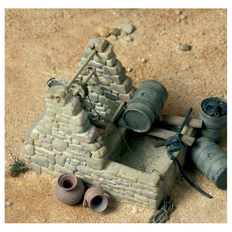 African water pit (1/72scale)