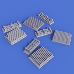 Woden pallets (1/35)