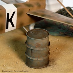 Italian oil drums - WWII (1/35) 