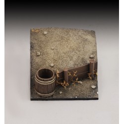 Base with bucket and wooden wall (1/35-1/32 scale)