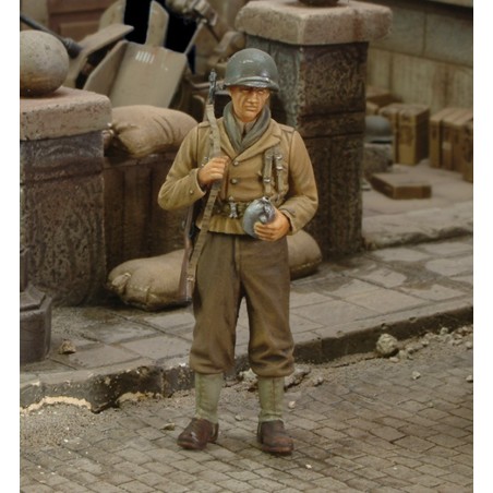 U.S. infantry rifleman with canteen - WWII (1/35) 