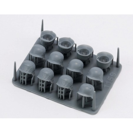 German helmets set (WWII) 1/35 scale