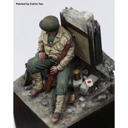 U.S. soldier at rest-WWII (1/35 scale)
