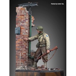 U.S. Soldier Silent Watch-WWII  (1/35 scale)