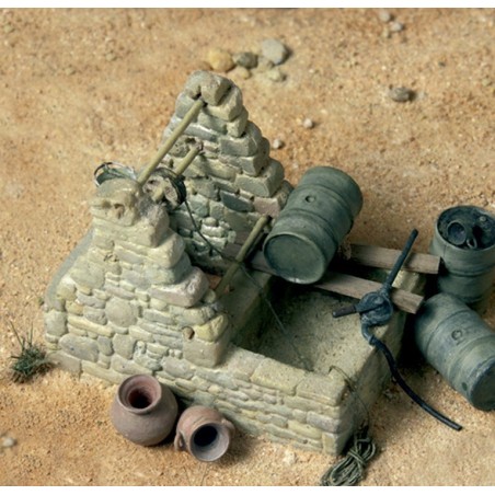 African water pit (1/72scale)