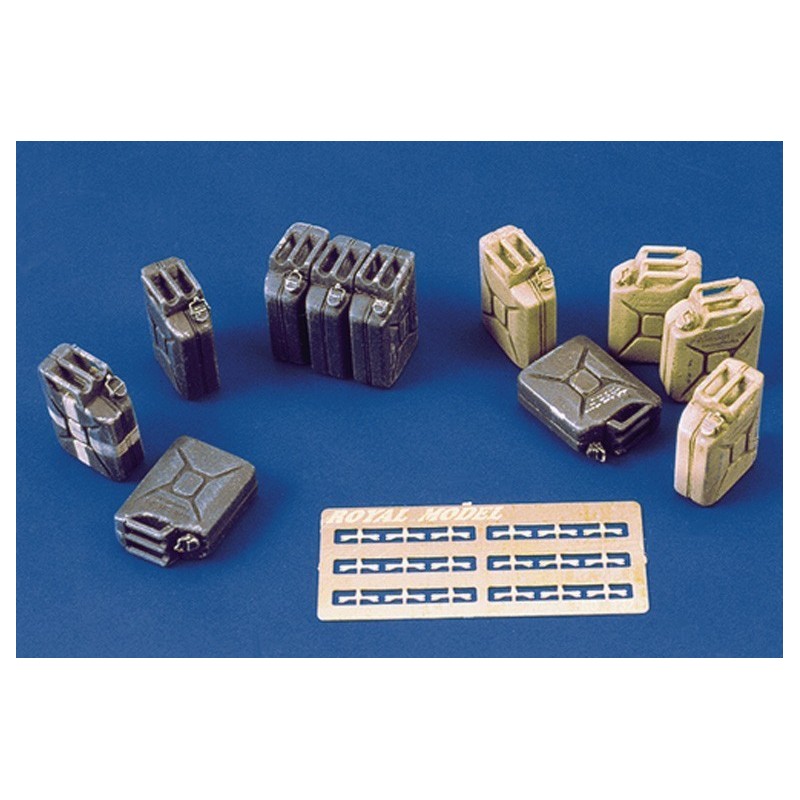 German WWII jerricans (1/35)