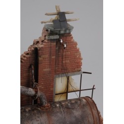 Factory ruin with steam boiler (1/35 Scale)