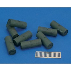 Fuel Tanks "Russian tanks" - WWII (1/35)