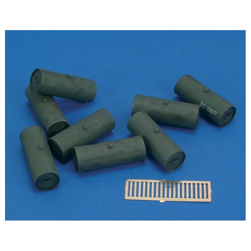 Fuel Tanks "Russian tanks" - WWII (1/35) Fuel Tanks "Russian tanks" - WWII (1/35)