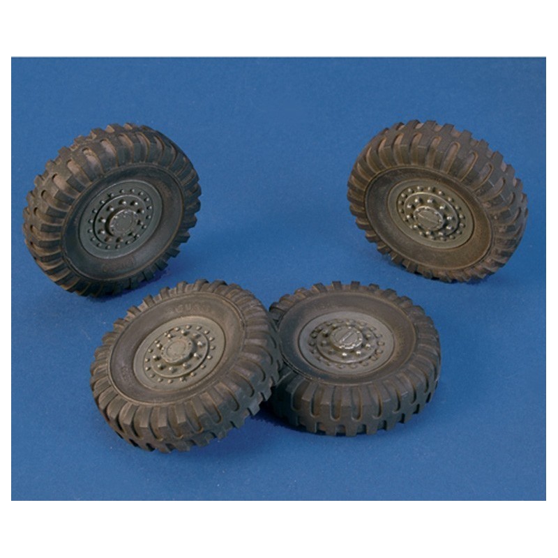 Wheels "Staghound" (1/35) 