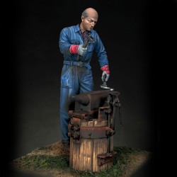Blacksmith (1/48)