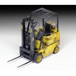 Forklift (1/35)