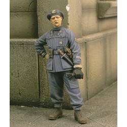 Italian Officer "Btg. Azzurro" WWII (1/35) 