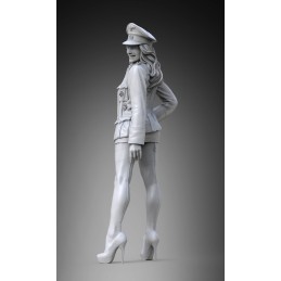 German officer girl  - WWII (75mm)