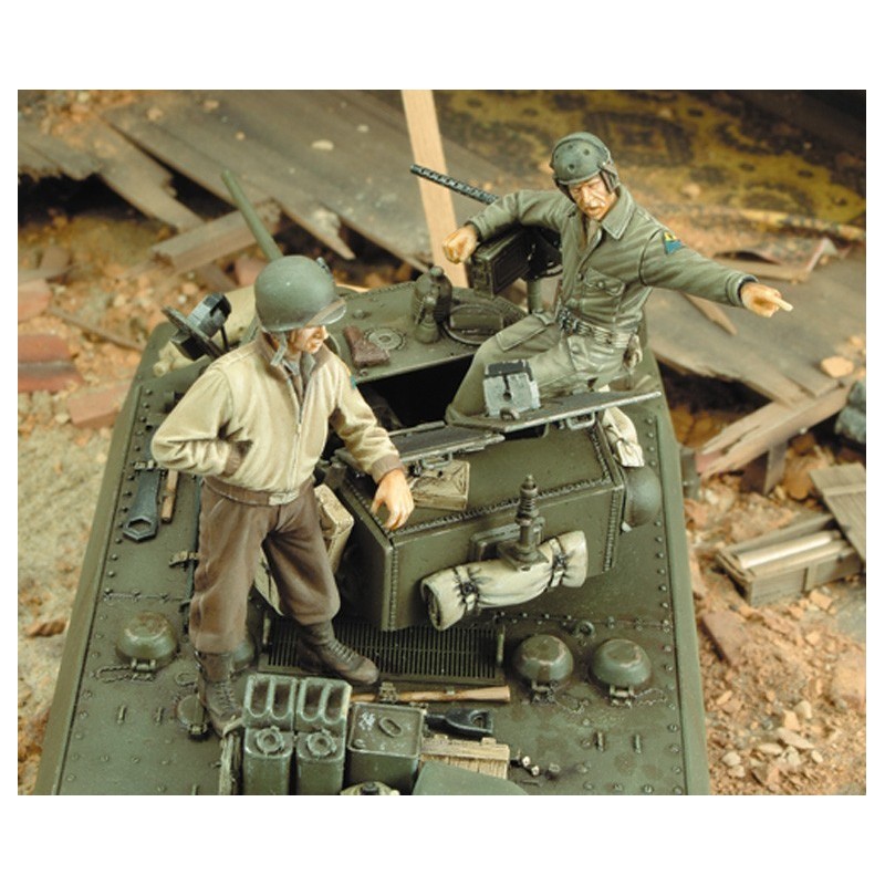 M3A3 Stuart Crew - WWII  (1/35)