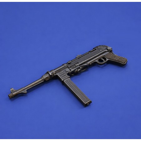 MP40 - 1 pcs. 'closed stock'  (1/16 scale)