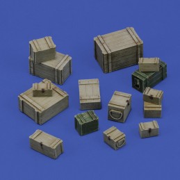 Assorted Wooden Crates (1/35 scale)