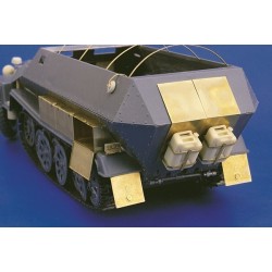 Sd. Kfz. 251 C - Part 2 (1/35)