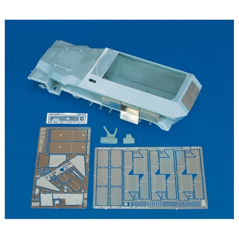 Sd.Kfz. 251C - Part 2 (1/35)
